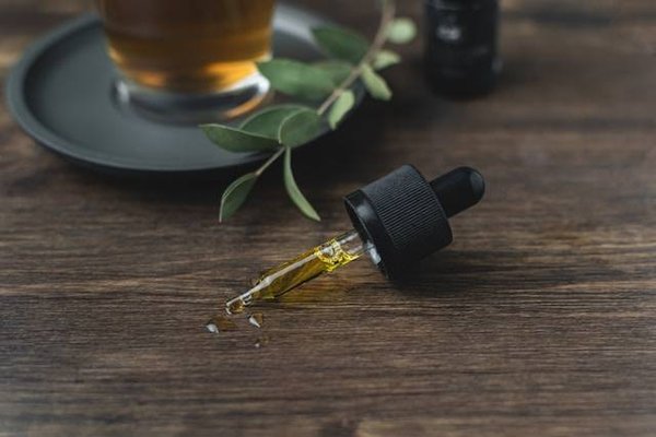 Quels sont les risques et les précautions à prendre avant de consommer du CBD ?